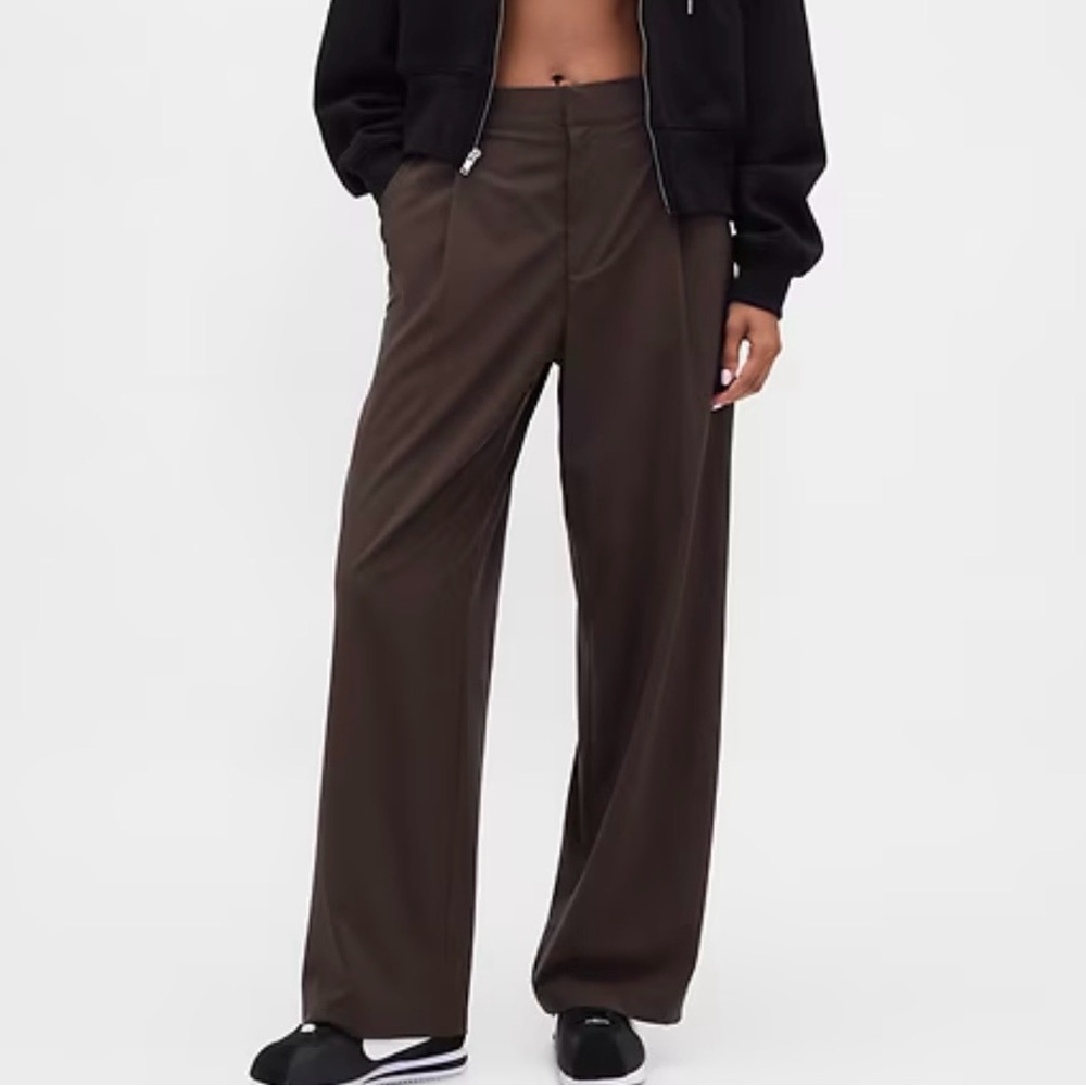 New Gap Gapfit High Rise Runaround Relaxed Trouser Terra Brown